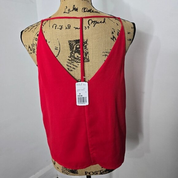 NWT Forever 21 Red Criss Cross Front Tank Top Medium - Picture 3 of 7